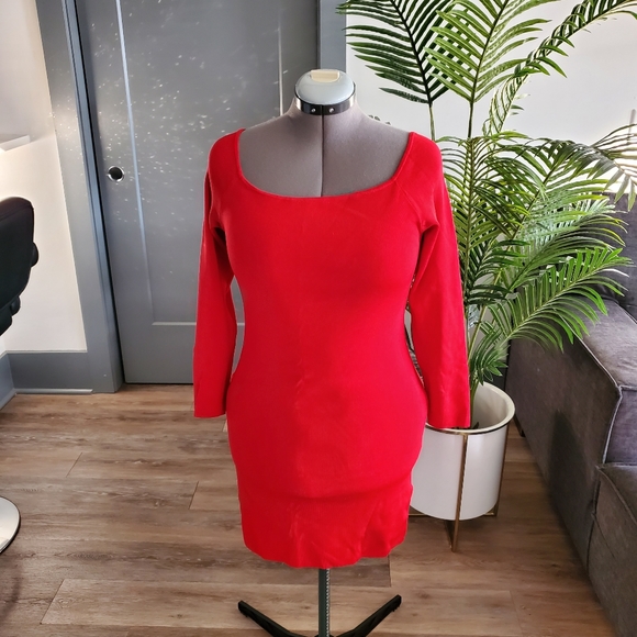 H&M Dresses & Skirts - H&M Bandage Off Shoulder Dress L Red